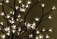 Dekorativní LED strom s květy 1,5 m, teple bílá