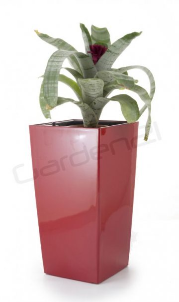 Samozavlažovací květináč G21 Linea small červený 55cm Samozavlažovací květináč G21 Linea small červený 55cm
