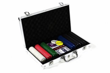Poker set 300 ks žetonů s příslušenstvím Poker set 300 ks žetonů s příslušenstvím
