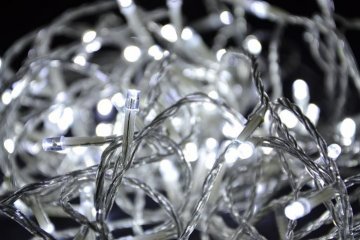 Vánoční LED řetěz - 18 m, 200 LED, studeně bílý Vánoční LED řetěz - 18 m, 200 LED, studeně bílý