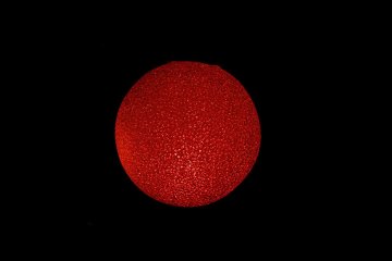 LED svítící koule měnící barvu, 12 cm LED svítící koule měnící barvu, 12 cm